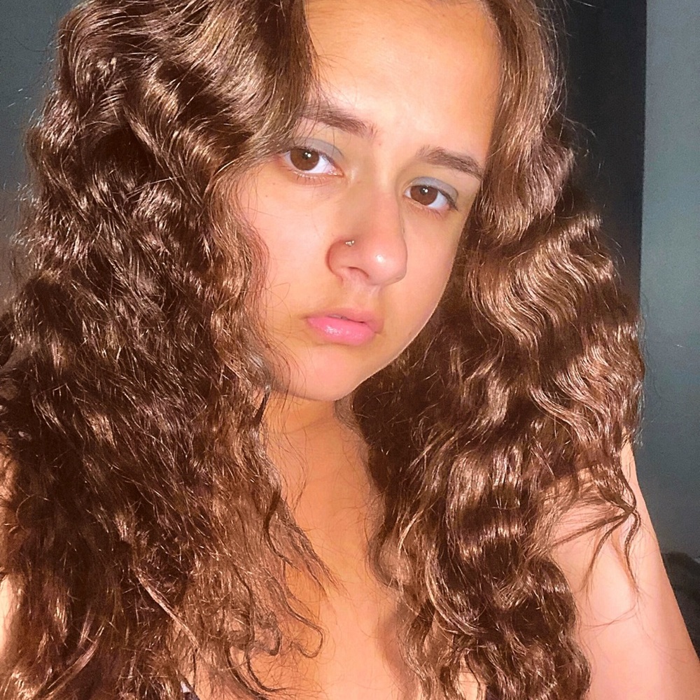 Meet your Posher, Aria